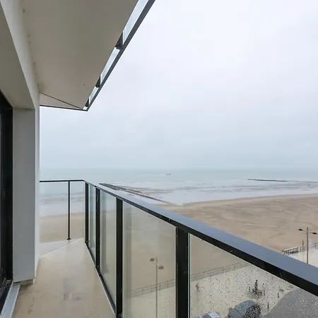 Apartment Corner With Sea-views