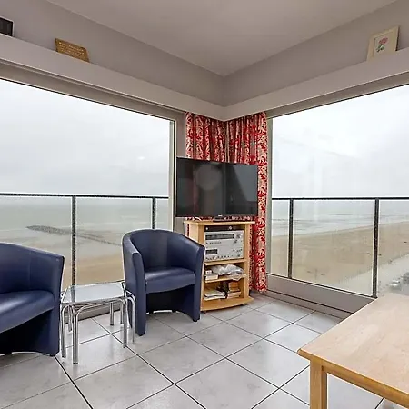 Corner With Stunning Sea Views 公寓 米德尔克尔克