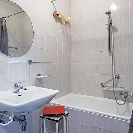 Corner With Stunning Sea Views * 米德尔克尔克